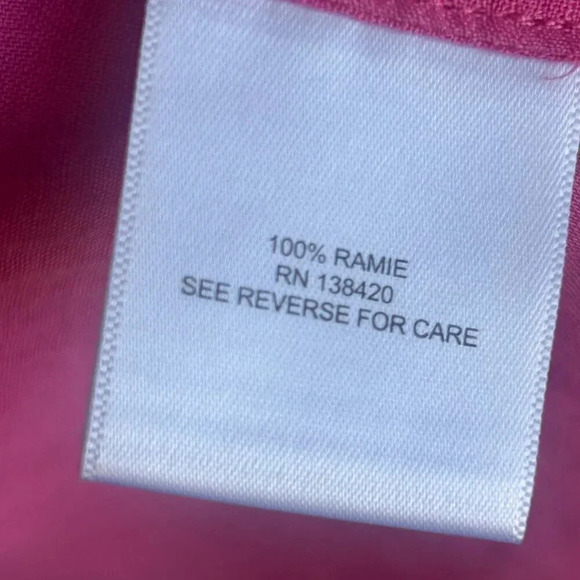 Carlisle Collection Hot Pink Long Sleeve Tunic Blouse Size 10 - Picture 2 of 4